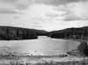 V�nder vi oss mot s�der ser man fr�n avl�ggsplatsen en l�ng str�cka av �lven.