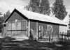 Postverkets garage vid nerfarten till Larsg�rden.